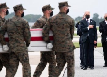 Biden’s political nightmare suddenly feels like 2005 all over again