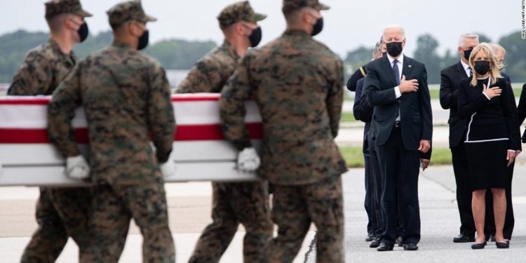 Biden’s political nightmare suddenly feels like 2005 all over again