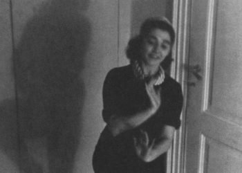 How 2 Jewish Sisters Built a Cultural Oasis During World War II