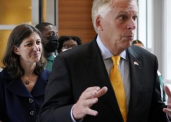 McAuliffe seeks dismissal of GOP lawsuit over paperwork | Govt. & Politics