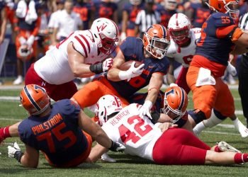 Illinois fends off Nebraska in 30-22 season-opening win | News, Sports, Jobs