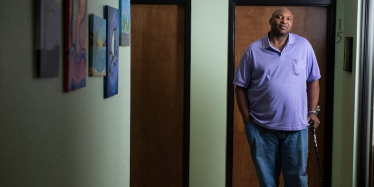 Keith McCants, Football Star Laid Low by Drugs, Dies at 53