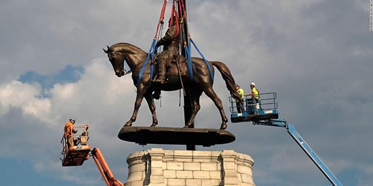 Opinion: The big problem with America’s monuments