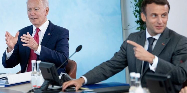 Biden, Macron Make Up as France Begins Undoing Punitive Measures | Politics