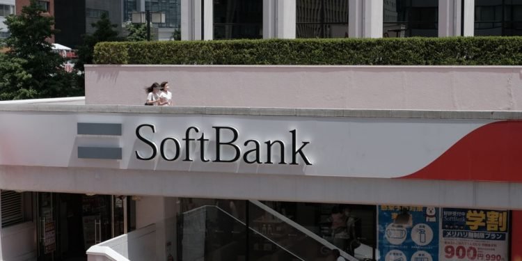 SoftBank ventures into Saudi Arabia in a deal with wealth fund | Business and Economy News