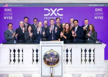 DXC Technology Rings NYSE Closing Bell® on Monday, Sept. 13, 2021 | Business
