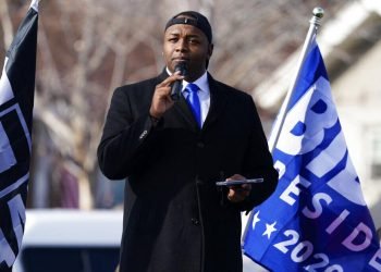 Political reaction on Tay Anderson muted, but some parents already pushing back | Focus on Denver