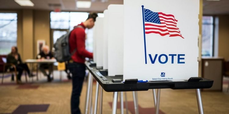 Gov. Tony Evers’ commission produces political maps that would improve Democratic margins but likely retain GOP majorities | Local Government