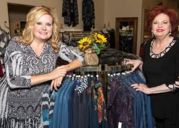Emerald Isle Boutique celebrates 40 years in business