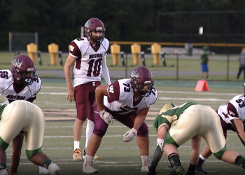 Whitman & East Islip earn football wins