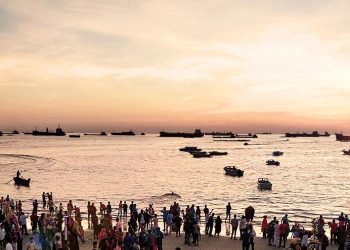 Business Etiquette in Bangladesh: Travel and Culture Advisory