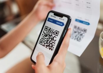 Brazil’s Cash Culture Gives Way to Gift Cards