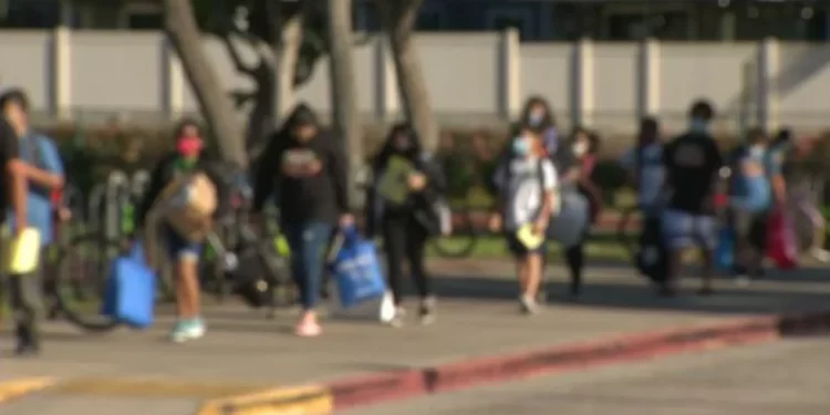 Doctors, health officials say children still at risk as COVID cases rise among Hawaii’s youth