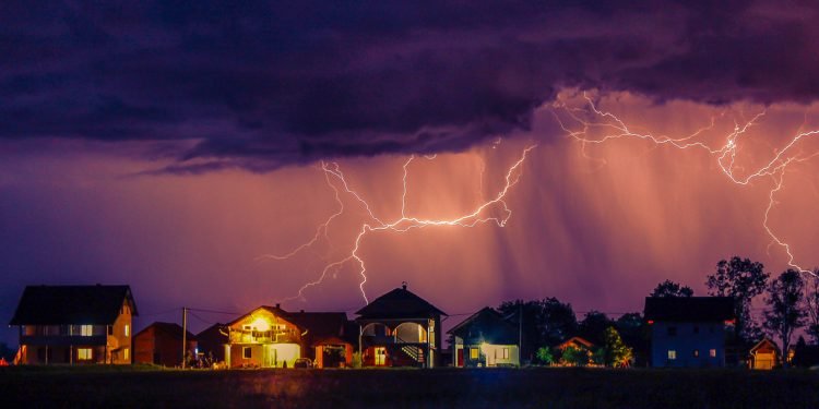 Onslaught of Severe Weather Can Cause Stress and Anxiety | Hartford HealthCare