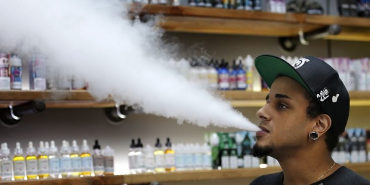 Bureaucrats and politicians seem determined to cripple a lifesaving alternative to smoking | Sullum