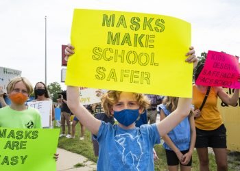 Health officials call for school mask mandate in Michigan amidst ‘protest mobs,’ bullying