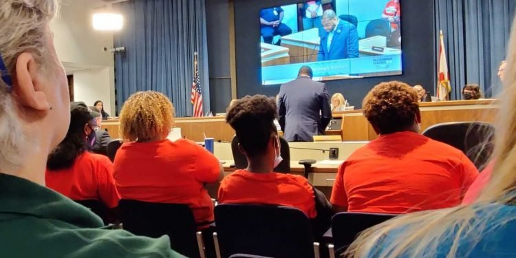 Give public schools funding charters can’t be trusted with – The Oracle