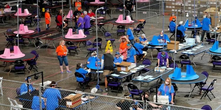 FACT FOCUS: AZ Election Review Spurs False Claims Online | Political News