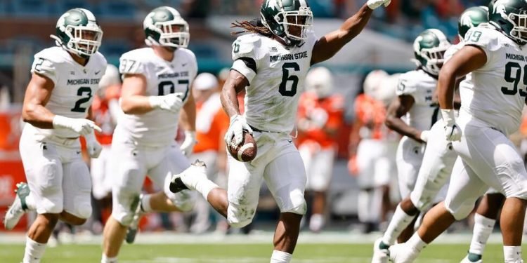 Spartans Run: Michigan State Rolls Past No. 24 Miami, 38-17 | Sports News