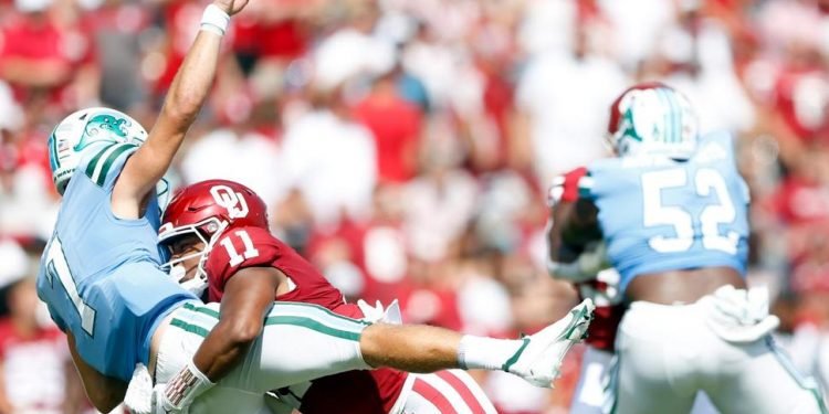 No. 2 Oklahoma’s Defense Struggles Against Tulane | Sports News