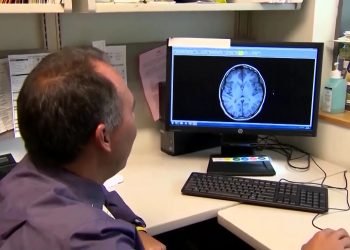 Advocate Aurora Health researchers study AI platform that could detect mental health conditions