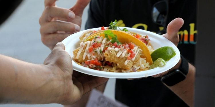 One fish taco, hold the fish — San Diego business serves up award-winning plant-based taco