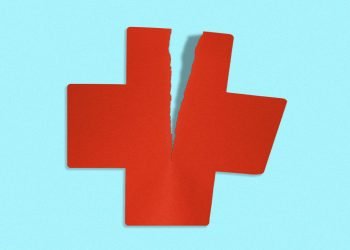 1 in 5 Americans OK with threatening health officials