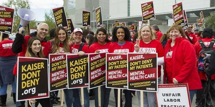 More than 2,000 California mental health clinicians set to strike