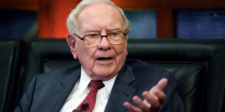 Buffett’s Berkshire Hathaway wins OK to buy 50% Occidental stake