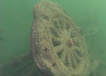 Madison team uses 3-D technology to find lake artifacts