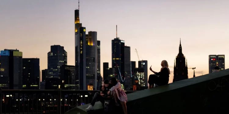 Euro zone business credit growth surges again in July