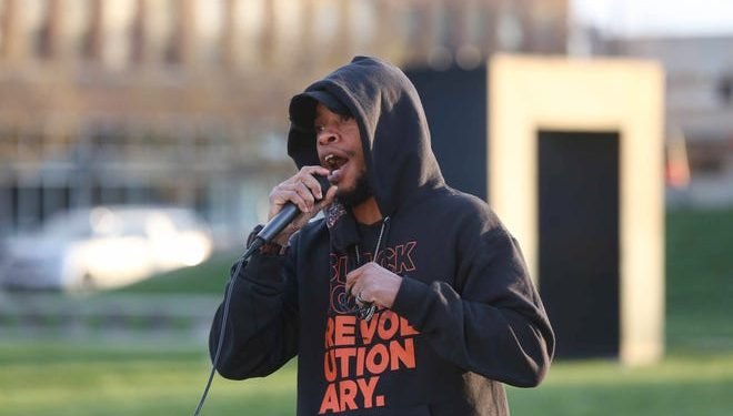 Des Moines man shows through action how we can do our part