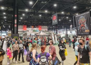 Pop Culture Fans Show Out at Chicago Comic and Entertainment Expo | Chicago News