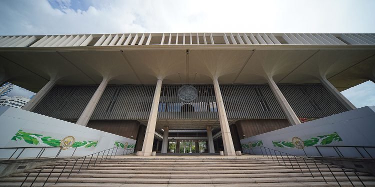 Neal Milner: Can Hawaii Remain A 1980s Oasis In A Modern Political World?