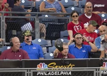 John Kruk and Tyrese Maxey were great on NBC Sports Philadelphia in the stands during Phillies win
