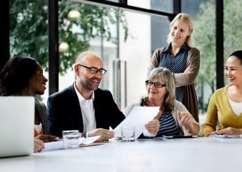 How building trust with employees nurtures a positive workplace culture – Business Leader