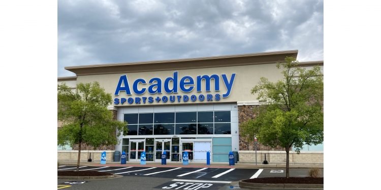 Academy Sports + Outdoors Opens First Store in Virginia