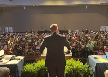 State politics snaps back toward normal