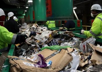 Seeking funding and connections, recyclers turn to business incubator NextCycle