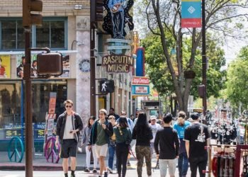 Cheap Eats, Record Stores, Vintage Clothes + Culture on Telegraph Avenue in Berkeley