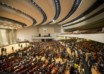 Despite public anger, no progress in Iraq political deadlock