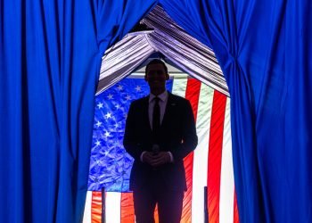 Opinion | Arizona Just Chose a Senate Candidate More Extreme Than Donald Trump