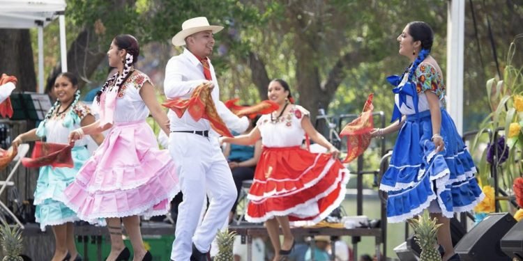 Guelaguetza: Gift of Oaxacan culture gets a grand party in LA