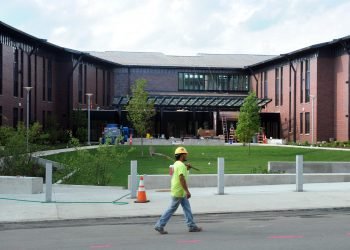 Questioning rankings in higher education study