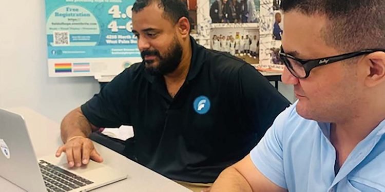 Criminal Justice Program Alumnus Assists Those with Mental Health and Substance Abuse Issues