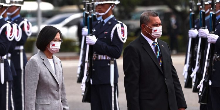 Tuvalu promises to ‘stand firm’ with Taiwan amid Pacific rivalry | Politics News