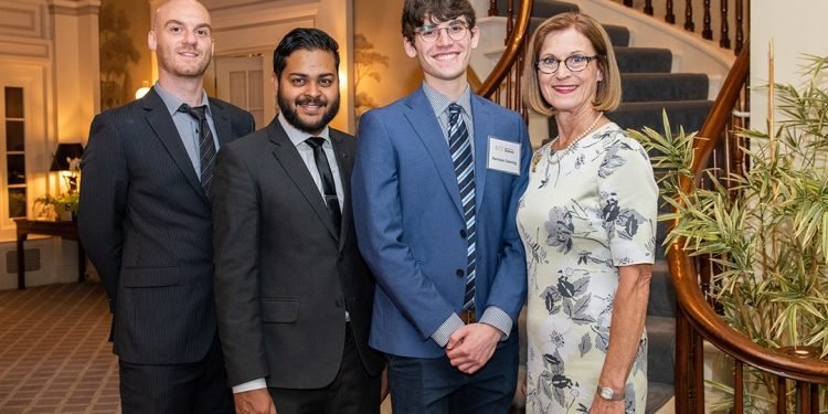 Saunders College of Business names Vanden Brul Student Entrepreneurial Award winner – Rochester Institute of Technology