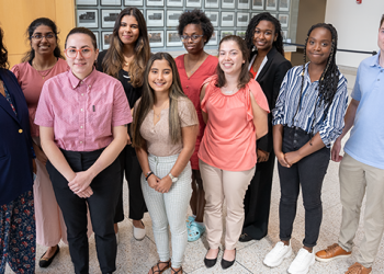 UMass Chan Emerging Professionals Summer Internship provides health and science opportunities