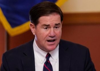 Arizona GOP governor warns against ‘bullies’ in his party