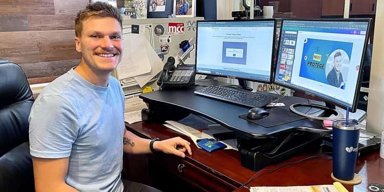 Local insurance agent in finals of national competition | Business